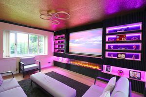 Photo 21- click for photo gallery